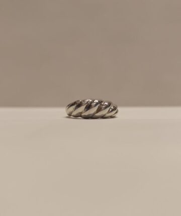 Anillo torneado ancho