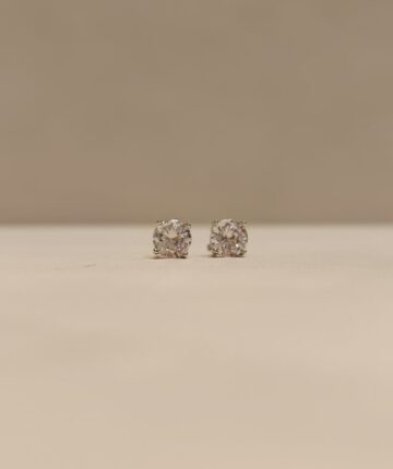 Caravanas con circonias de 6mm y engarce de 4 puntas