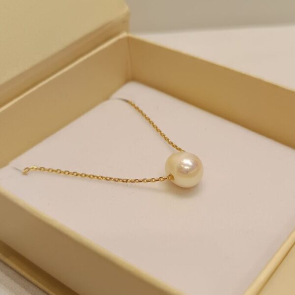 Conjunto con perla mediana